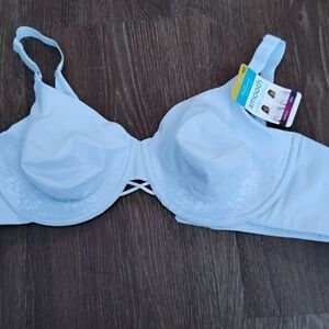44 C Vanity Fair underwire bra New with tags